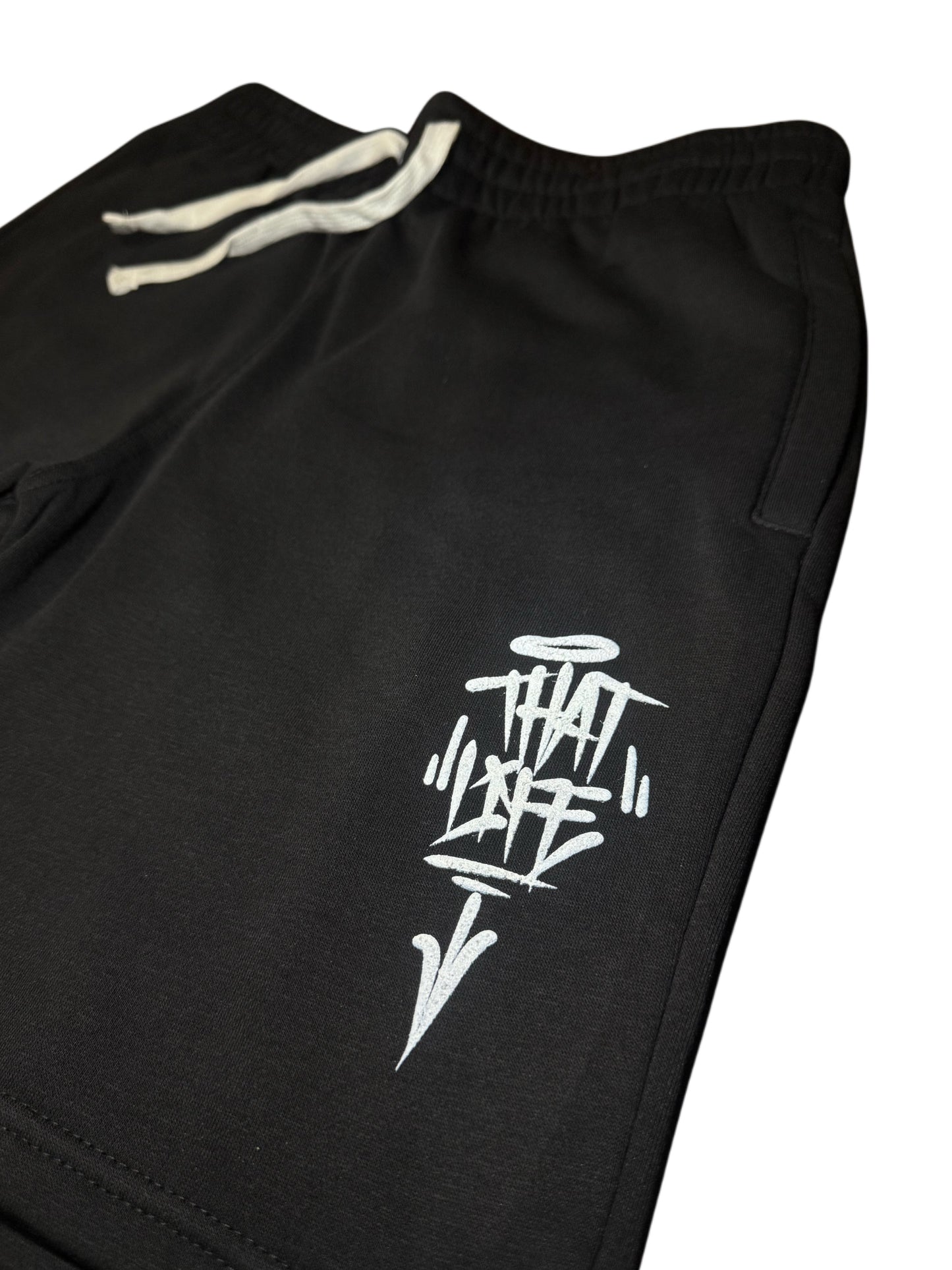 That Life Classic Essential Shorts - Black/White