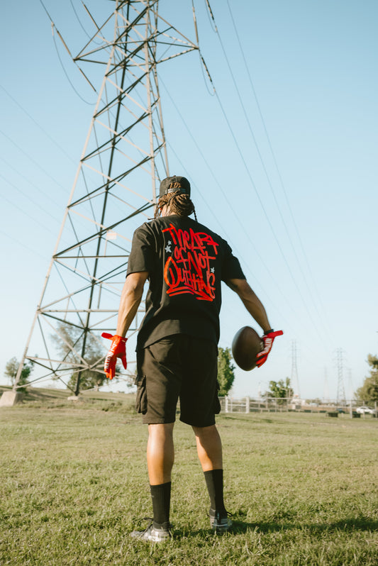 ART OF NOT QUITTING TEE