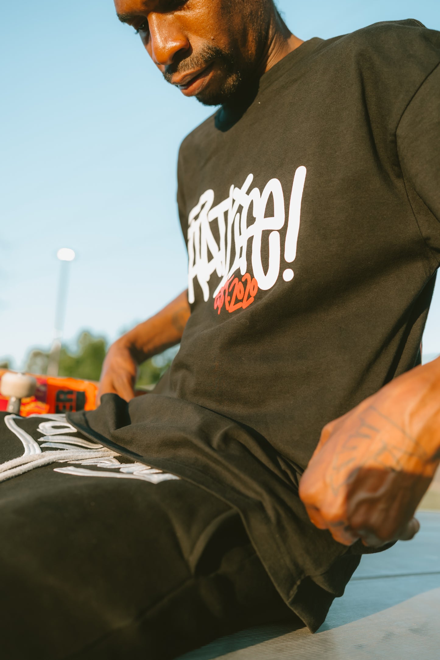 ART OF NOT QUITTING TEE